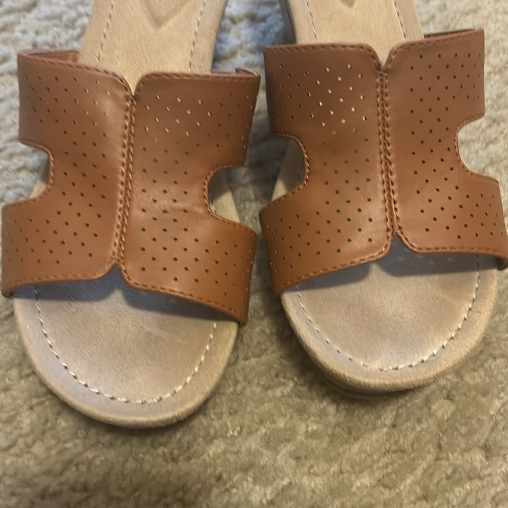 Shoes! - Picture 6 of 7